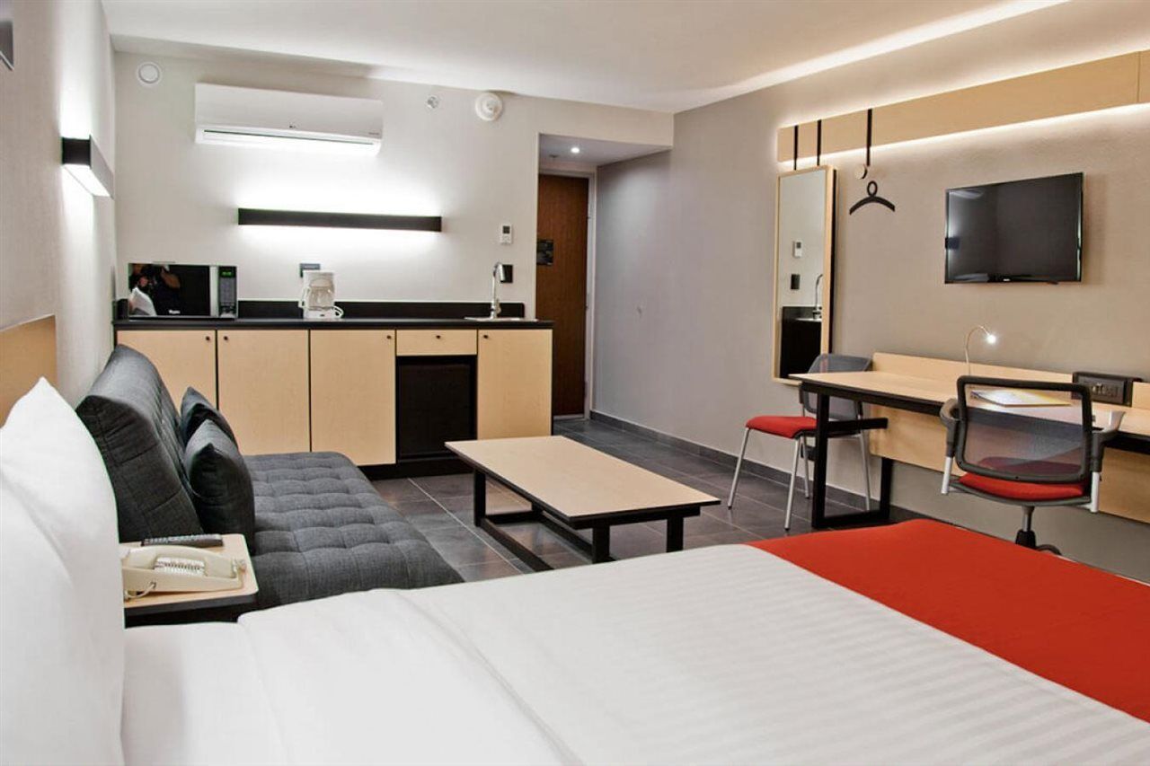 City Express By Marriott Monterrey Lindavista Guadalupe  エクステリア 写真